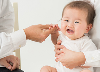 赤ちゃんを迎えたお母さんたちへ～産後ケア～